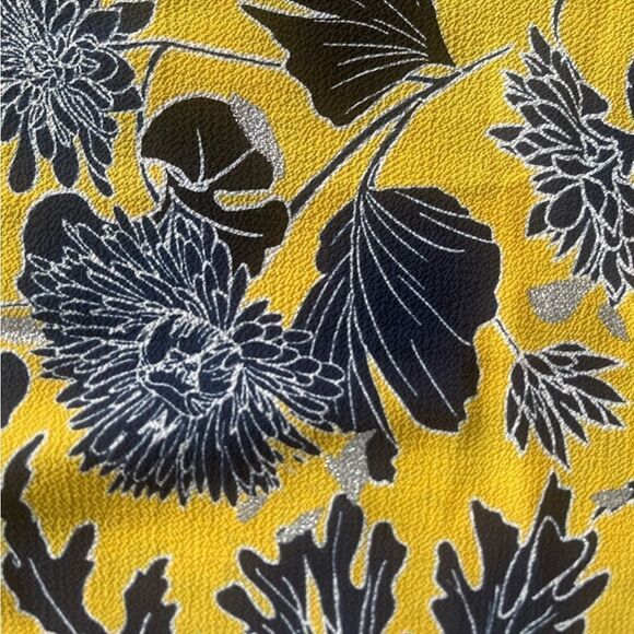 Lane Bryant X Girl with Curves Yellow print Blouson Puff Sleeve blouse, size 20 - Picture 6 of 7